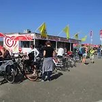 Vakantiehuisje gelegen op een kattensprong van Veerse Meer en Noordzee!